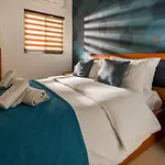 Apartmán Modern 3br W/terrace, Close To Malta Airport - *