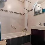 Apartmán Modern 3br W/terrace, Close To Malta Airport -