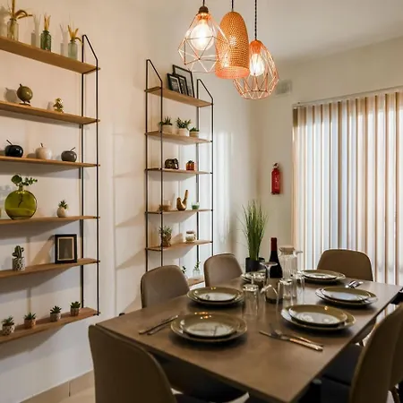Modern 3br W/terrace, Close To Malta Airport - Apartment