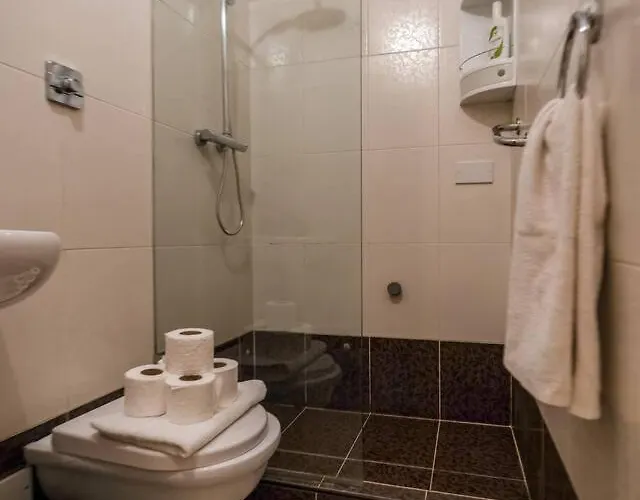 Modern 3br W/terrace, Close To Malta Airport - * Luqa